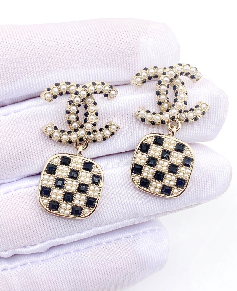 Ch**el earrings